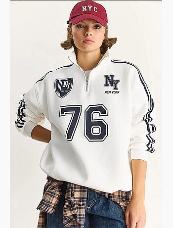 Sweatshirt com meia abertura de fecho e estampado de texto lucci