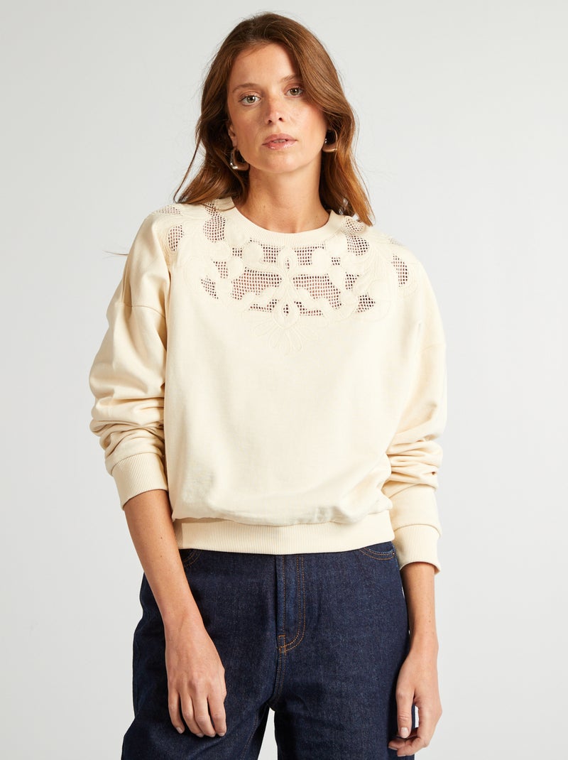 Sweatshirt com pormenores perfurados BRANCO - Kiabi
