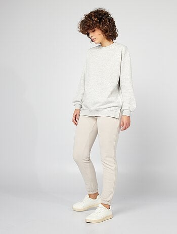 Sweatshirt comprida em moletão leve