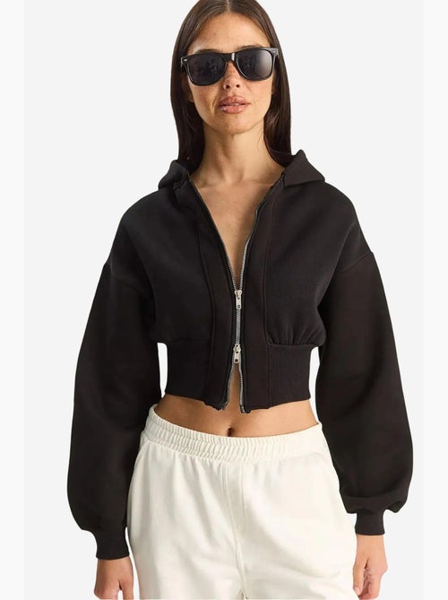 Sweatshirt crop em malha canelada com capuz, slim fit lucci - Kiabi Sweatshirt crop em malha canelada com capuz, slim fit lucci - Kiabi
