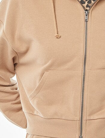 Sweatshirt cropped com capuz