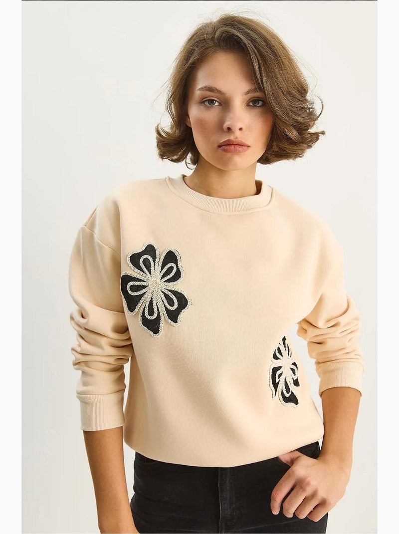 Sweatshirt de algodão com gola redonda bordada lucci Bege-argila - Kiabi