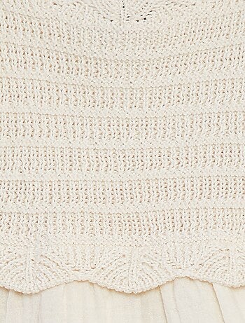 Sweatshirt de croché sem mangas e base em voile de algodão
