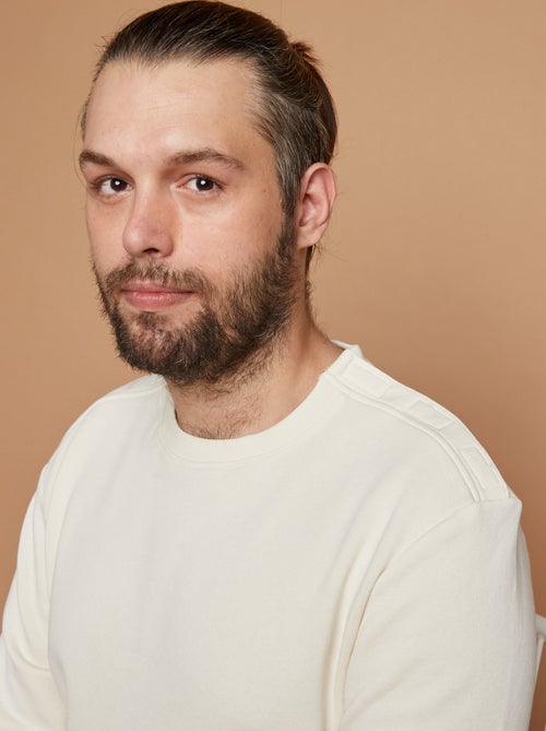 Sweatshirt de gola redonda - Fácil de Vestir - Kiabi Sweatshirt de gola redonda - Fácil de Vestir - Kiabi