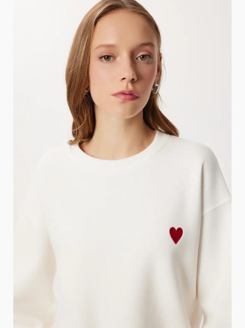 Sweatshirt de gola redonda bordada istanbul - Kiabi Sweatshirt de gola redonda bordada istanbul - Kiabi