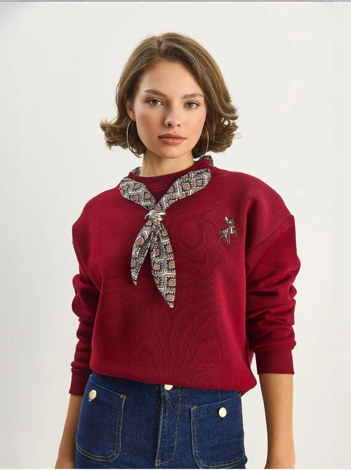 Sweatshirt de gola redonda bordada lucci - Kiabi Sweatshirt de gola redonda bordada lucci - Kiabi