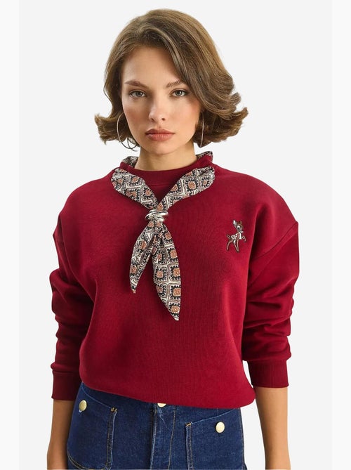 Sweatshirt de gola redonda bordada lucci - Kiabi Sweatshirt de gola redonda bordada lucci - Kiabi