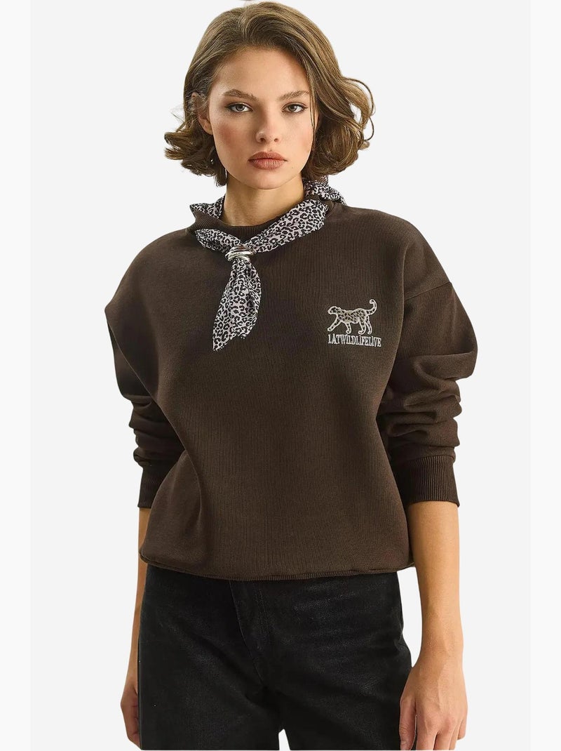 Sweatshirt de gola redonda com acessório estampado lucci Castanho-escuro - Kiabi