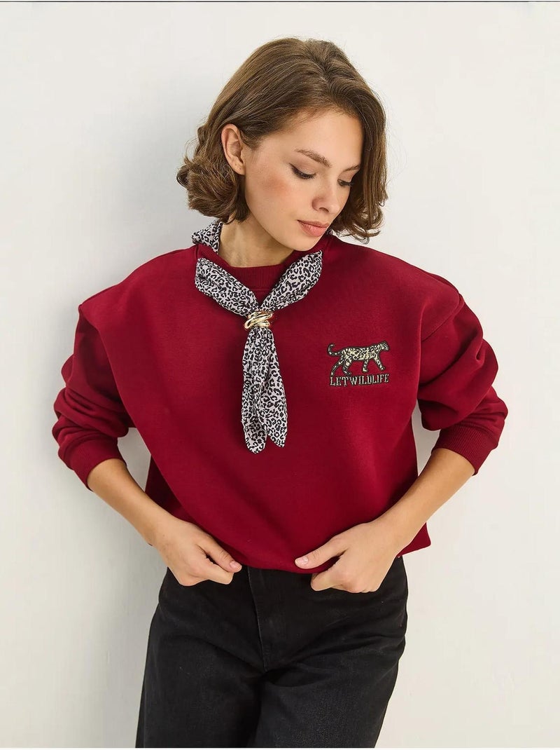 Sweatshirt de gola redonda com acessório estampado lucci Vermelho bordô - Kiabi