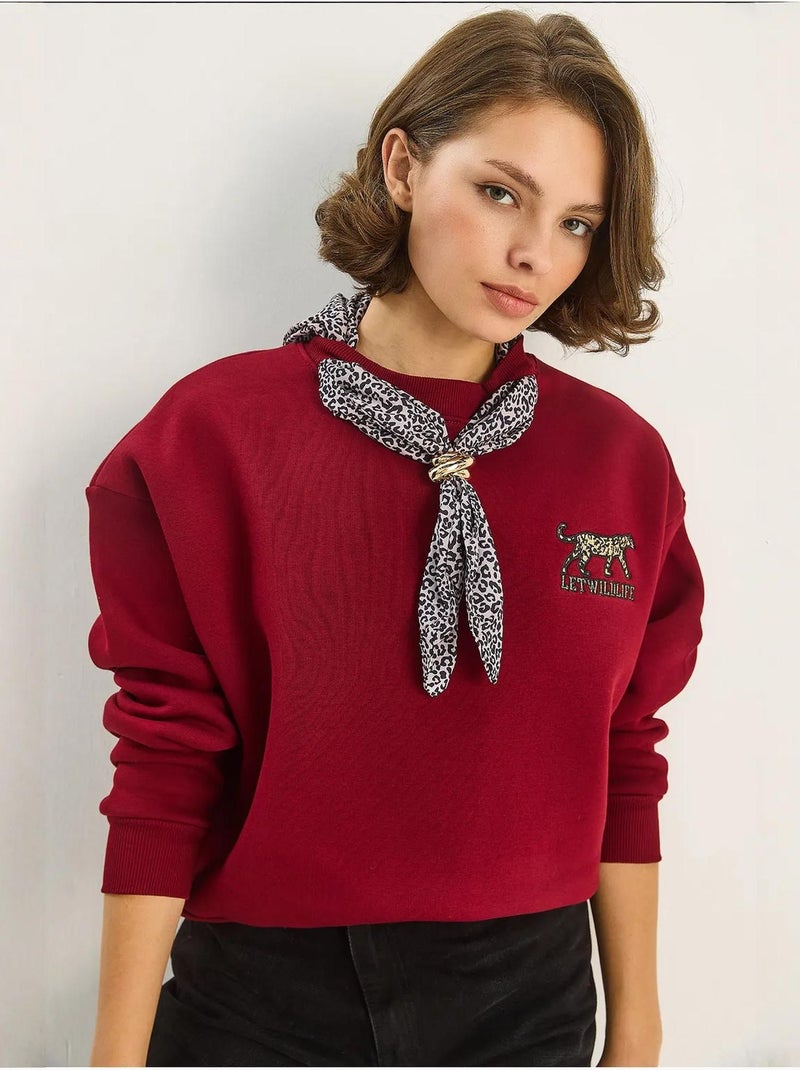 Sweatshirt de gola redonda com acessório estampado lucci Vermelho bordô - Kiabi
