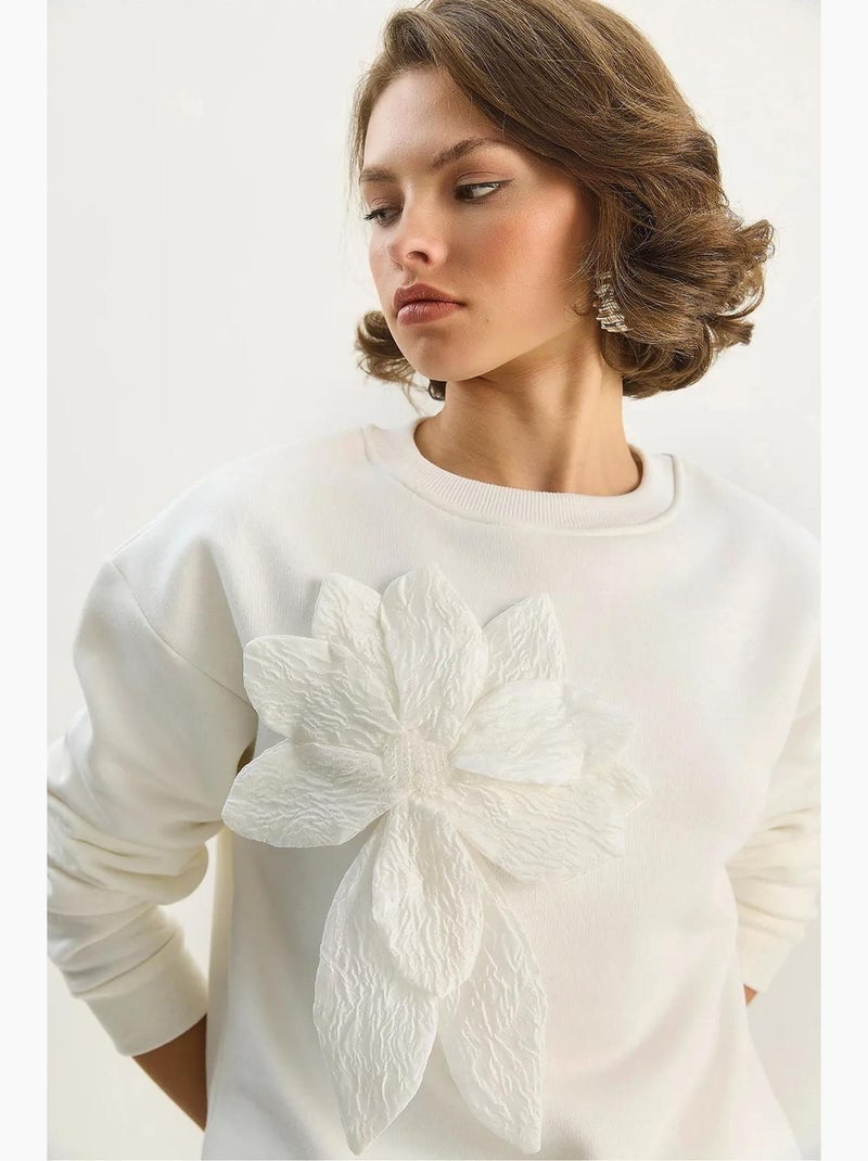 Sweatshirt de gola redonda e manga comprida com detalhes de acessório lucci Branco - Kiabi