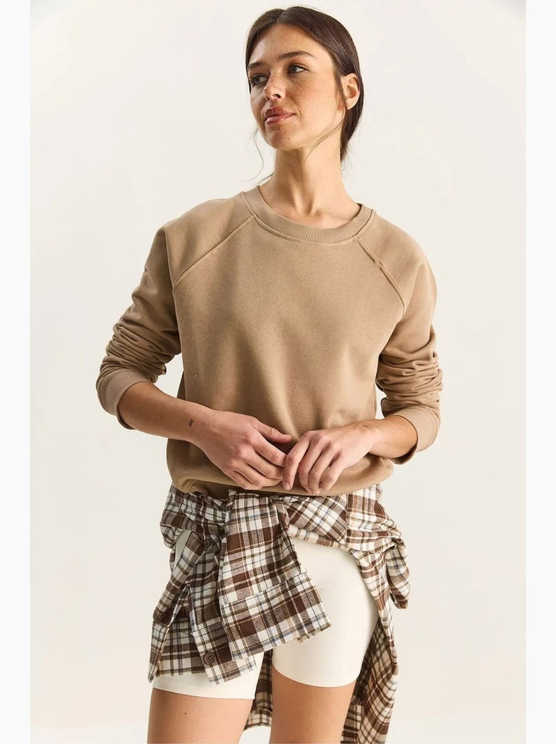 Sweatshirt de malha relaxed fit com decote redondo lucci Bege-argila - Kiabi