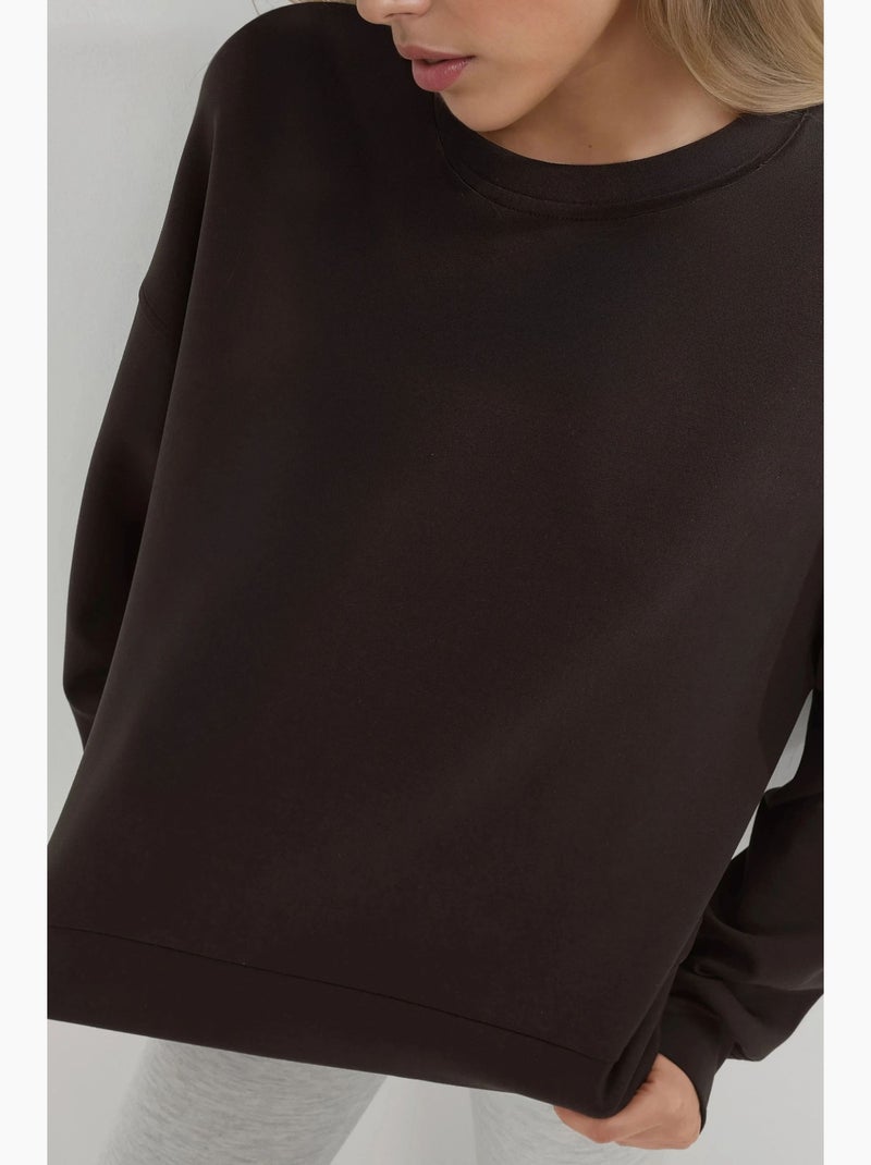 Sweatshirt de modal relaxed fit com gola redonda busem Castanho-escuro - Kiabi