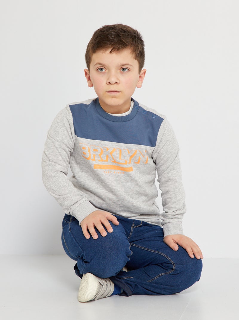 Sweatshirt em french terry com estampado CINZA - Kiabi