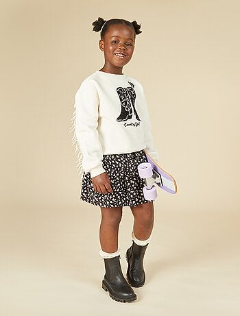 Sweatshirt em moletão com bordados e franjas nas mangas