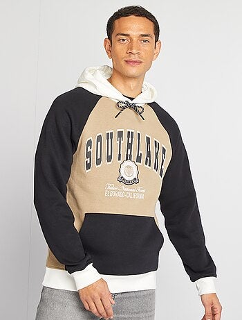 Sweatshirt em moletão estilo universidade americana