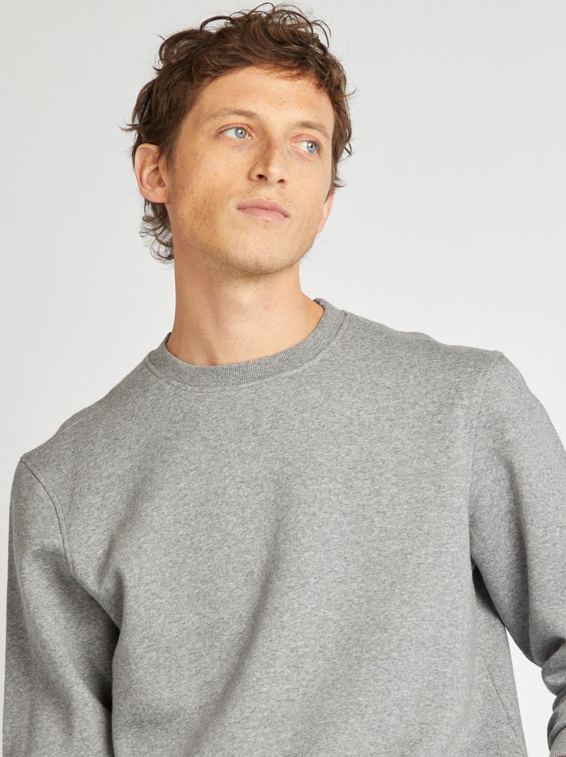 Sweatshirt em moletão lisa de gola redonda CINZA - Kiabi