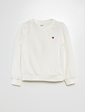 Sweatshirt em moletão liso com coração bordado