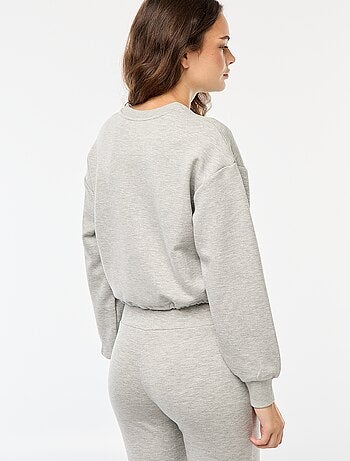 Sweatshirt em moletão liso suave e quente