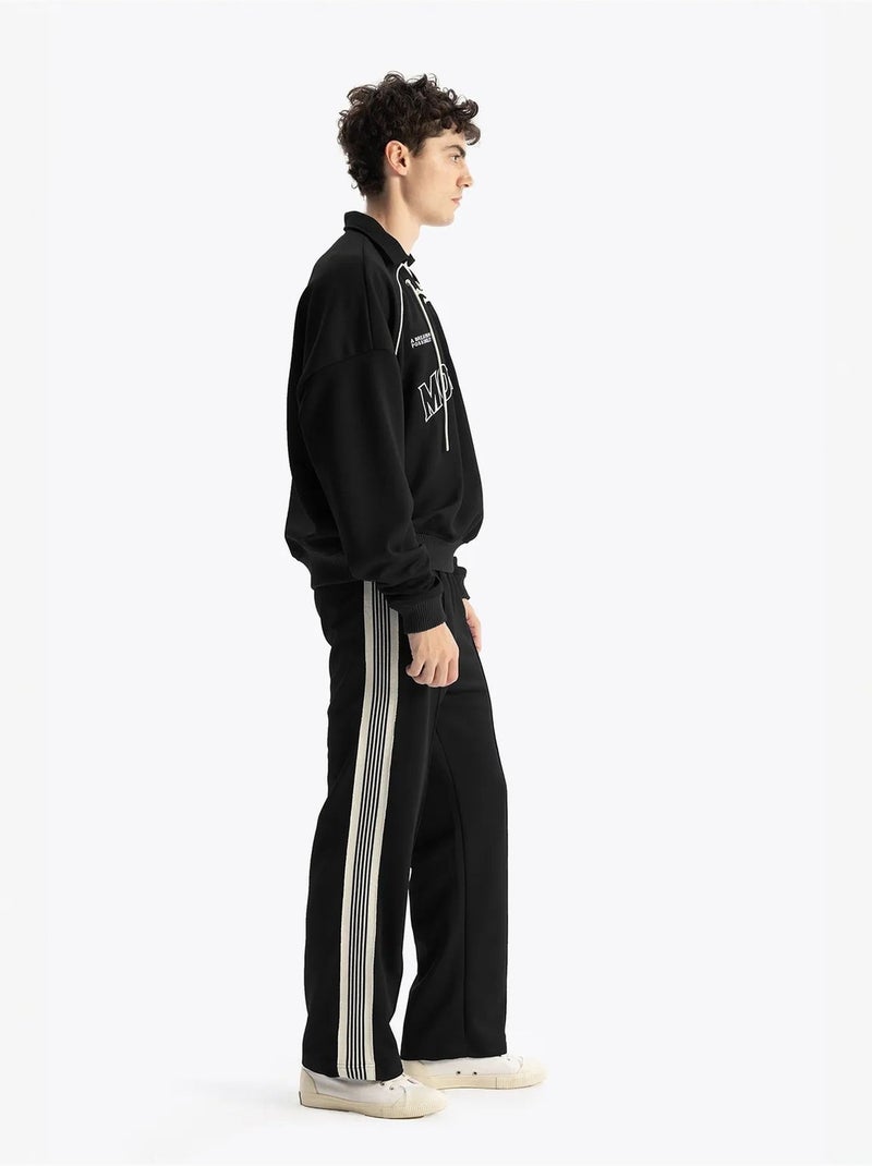 Sweatshirt estampada com decote com cordão giesto Preto - Kiabi