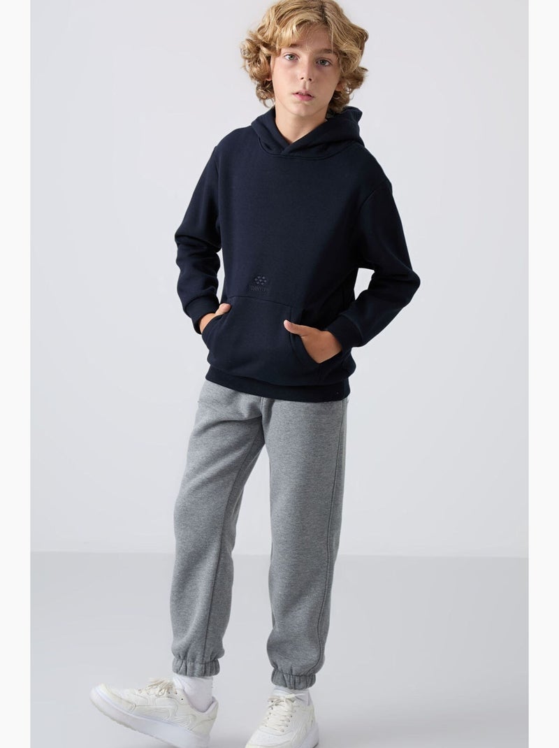 Sweatshirt infantil com capuz e bolso tommy Azul-marinho - Kiabi