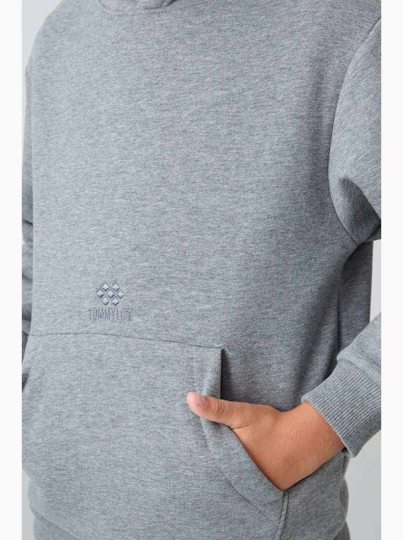 Sweatshirt infantil com capuz e bolso tommy Cinza - Kiabi
