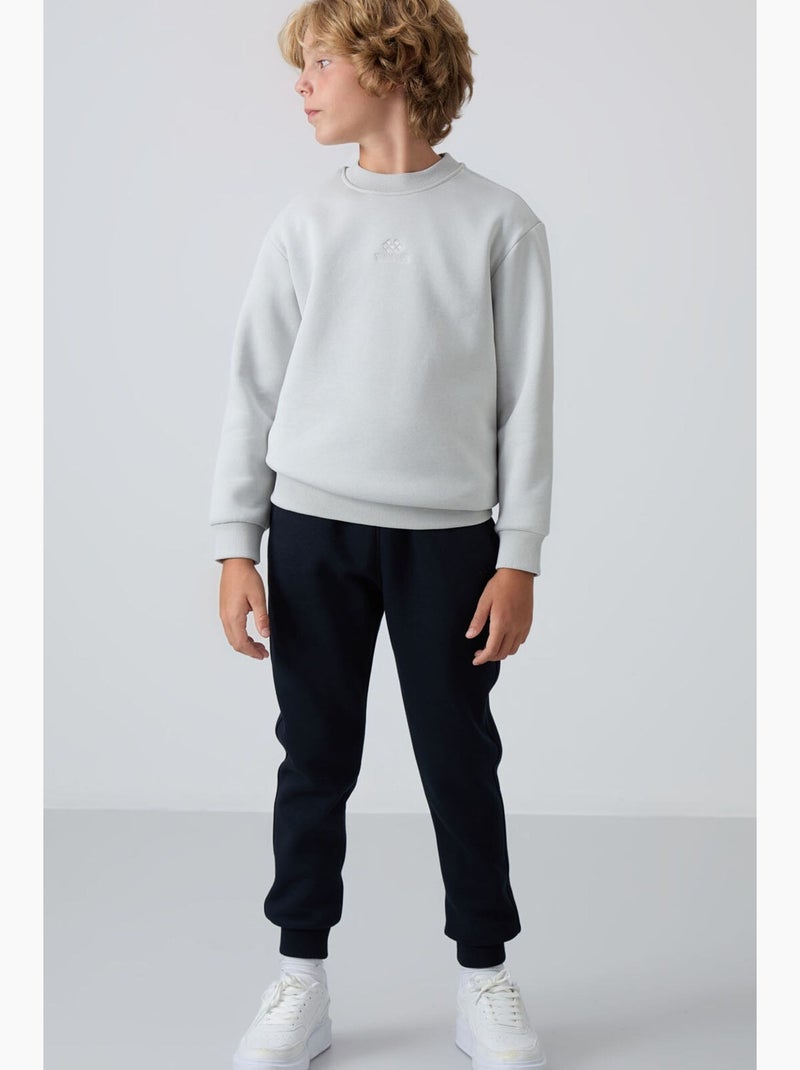 Sweatshirt infantil gola redonda bordada tommy Cinza claro - Kiabi