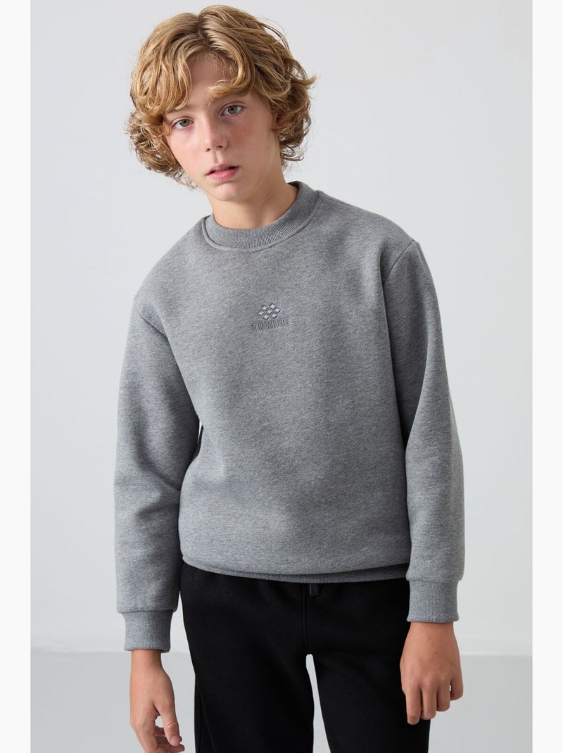Sweatshirt infantil gola redonda bordada tommy Cinza - Kiabi