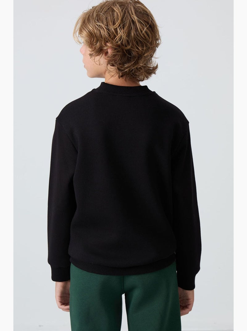 Sweatshirt infantil gola redonda bordada tommy Preto - Kiabi