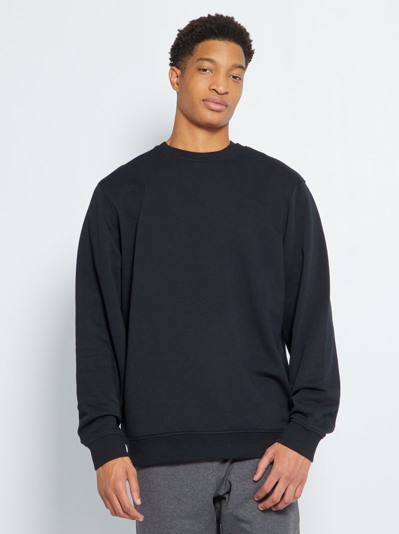 Sweatshirt lisa com gola redonda +1,90 m Preto - Kiabi