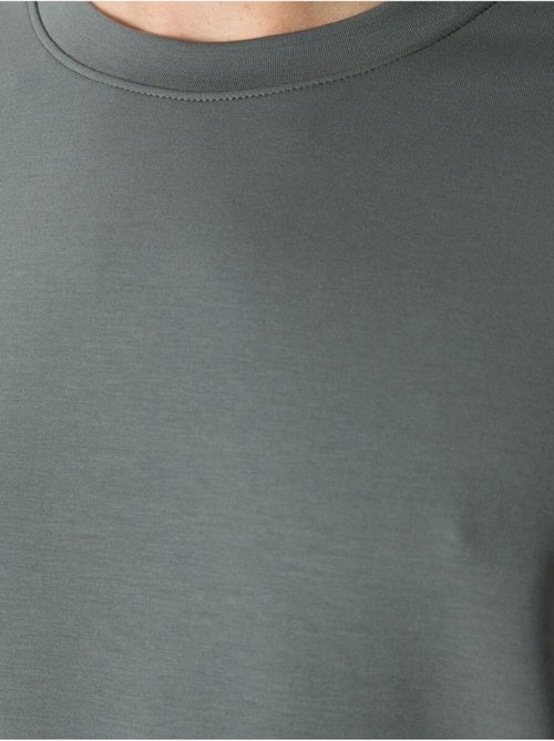 Sweatshirt lisa de homem com gola redonda tommy - Kiabi