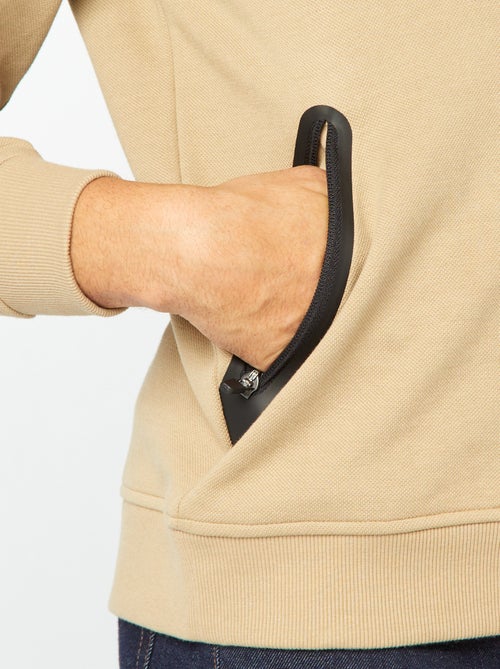 Sweatshirt lisa de malha piqué com bolsos com fecho - Kiabi