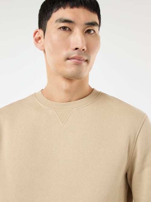 Sweatshirt liso de gola redonda em moletom cardado - Kiabi