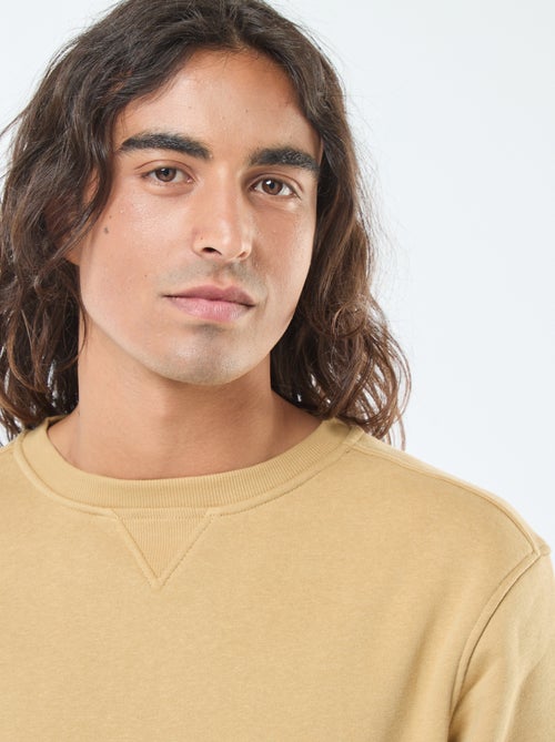 Sweatshirt liso de gola redonda em moletom cardado - Kiabi