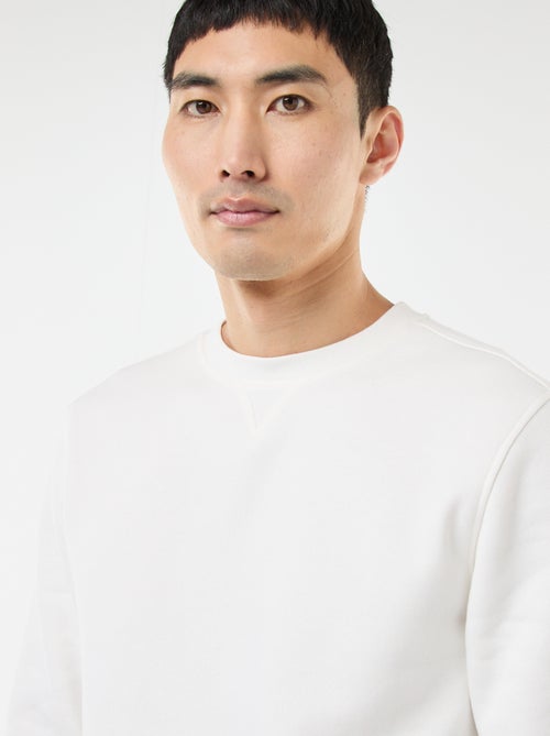 Sweatshirt liso de gola redonda em moletom cardado - Kiabi