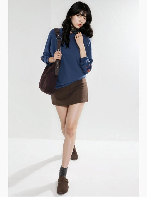 Sweatshirt modal touch com gola redonda e bordado, coleção bersan hiccup - Kiabi Sweatshirt modal touch com gola redonda e bordado, coleção bersan hiccup - Kiabi