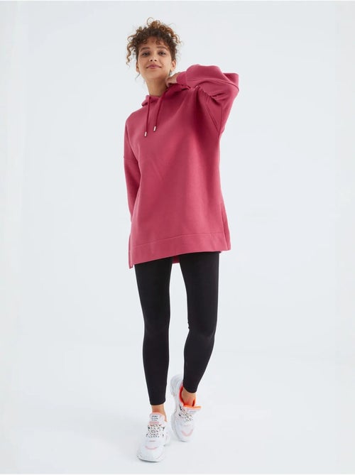 Sweatshirt oversized com capuz e bolso tommy - Kiabi Sweatshirt oversized com capuz e bolso tommy - Kiabi