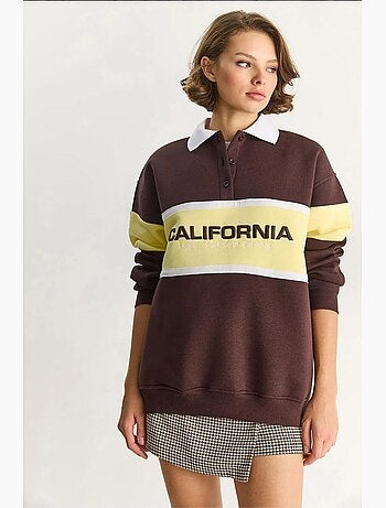 Sweatshirt oversized com estampado e gola polo lucci