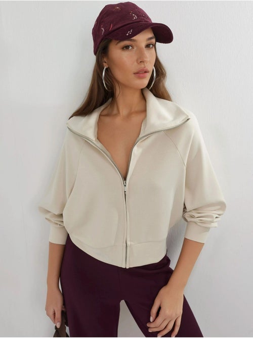 Sweatshirt relaxed fit com fecho de correr busem - Kiabi Sweatshirt relaxed fit com fecho de correr busem - Kiabi