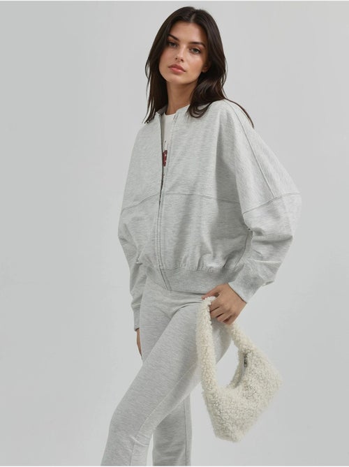 Sweatshirt relaxed fit com fecho de correr integral busem - Kiabi Sweatshirt relaxed fit com fecho de correr integral busem - Kiabi