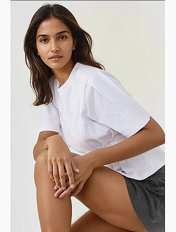 T-shirt ajustada com gola redonda hiccup