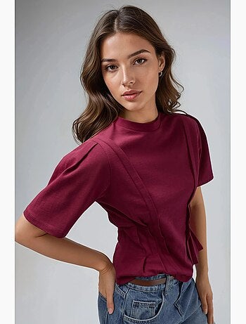 T-shirt ajustada com gola redonda hiccup