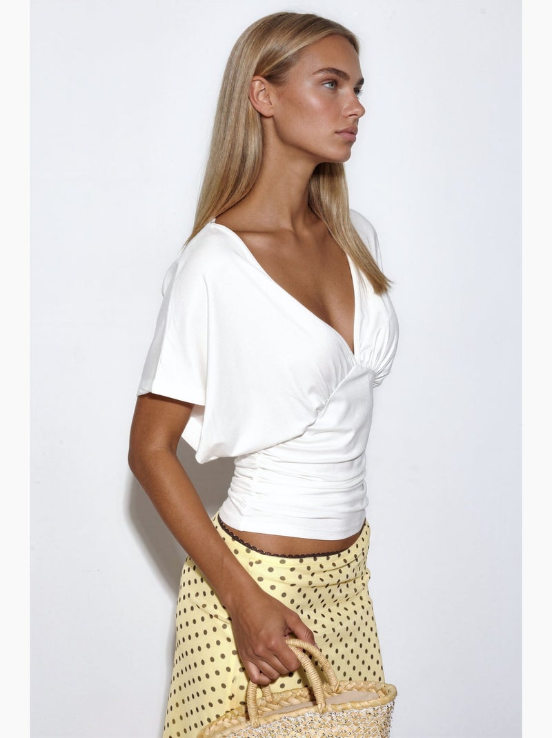 T-shirt ajustada decote v manga curta busem Branco - Kiabi