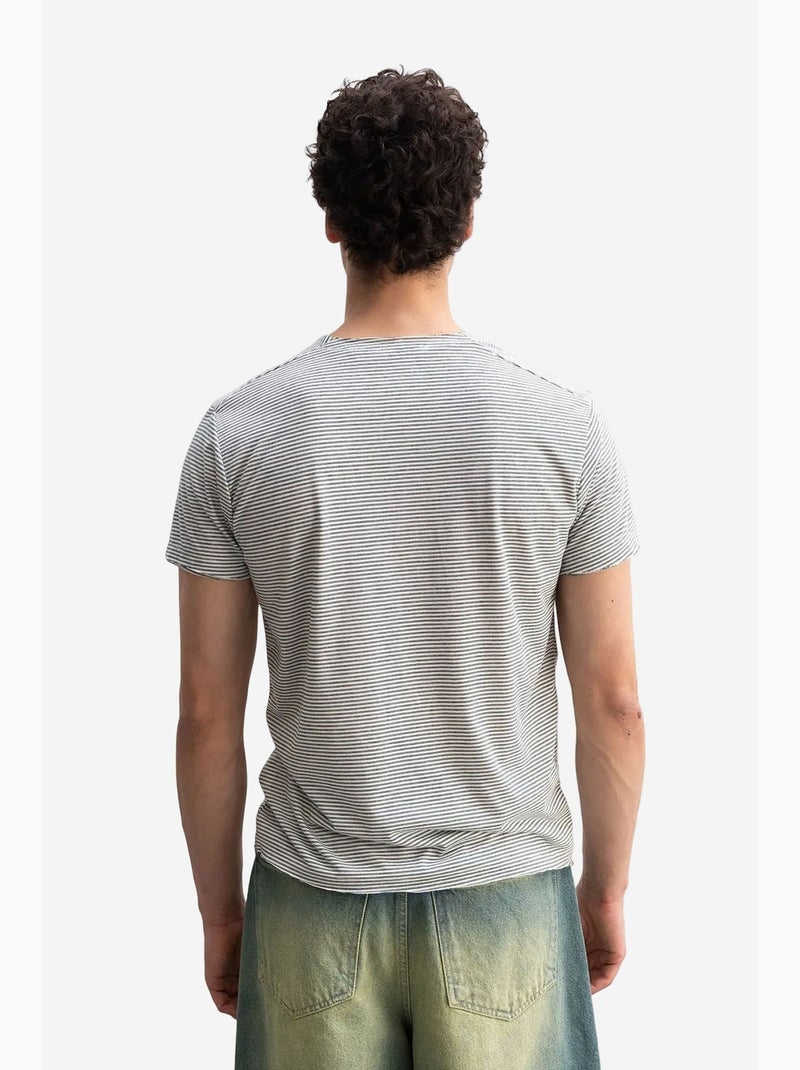 T-shirt às riscas bordada com decote redondo giesto Cáqui - Kiabi