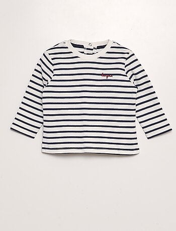 T-shirt às riscas