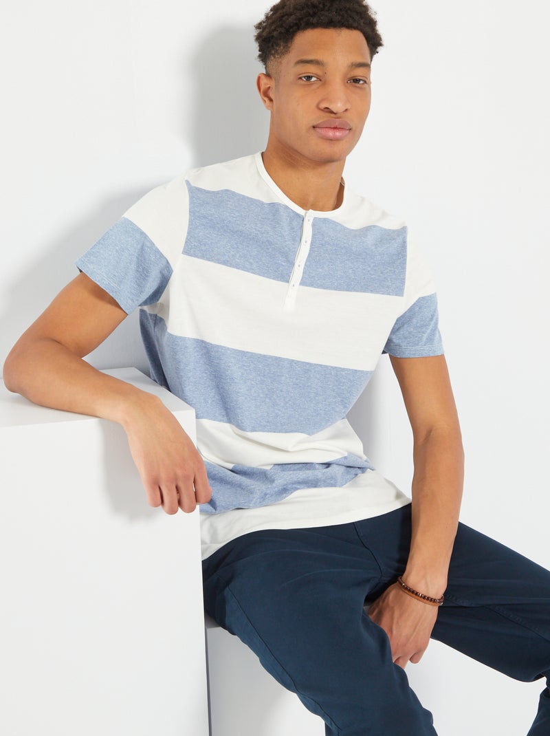 T-shirt às riscas com gola com botões AZUL - Kiabi
