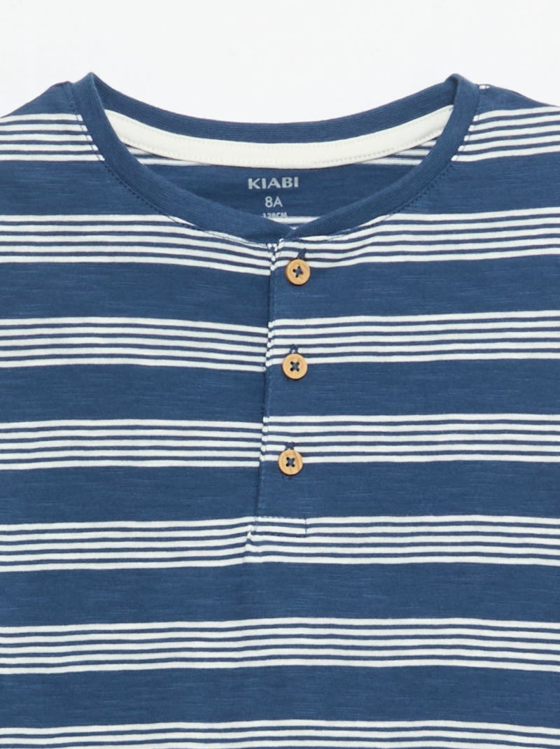 T-shirt às Riscas com Gola Tunisina Azul - Kiabi