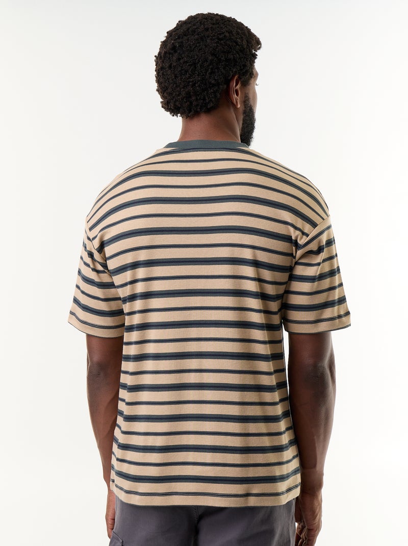 T-shirt às riscas de manga curta Bege - Kiabi