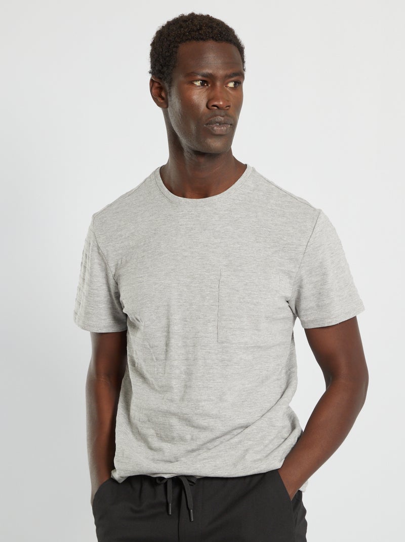 T-shirt às riscas jacquard CINZA - Kiabi