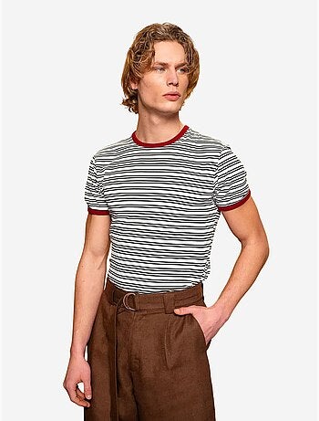 T-shirt às riscas slim fit com decote redondo giesto